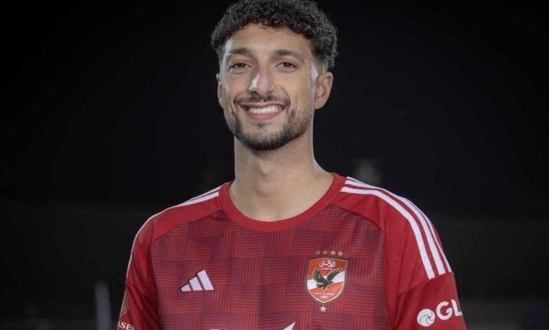 وسام أبو علي لاعب الأهلي الجديد